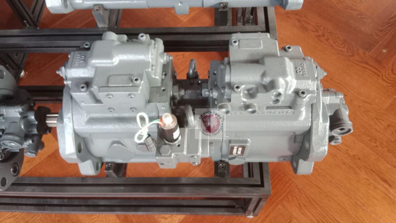 Главный гидравлический насос Doosan DH225-7 K3V112DT1CER-9C32 Главный гидравлический насос Doosan DH225-7 K3V112DT1CER-9C32